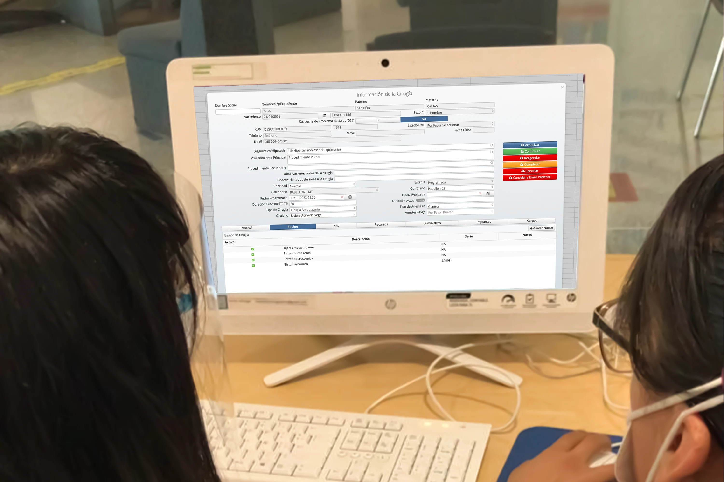 Pantalla del módulo Admisión de Pacientes en HarmoniMD
